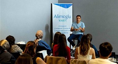 Gerçek iş deneyimiyle kariyer yolculuğuna ilk adım