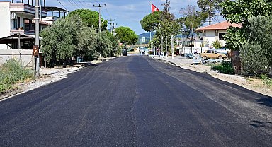 Gölmarmara Nato Caddesi’nde sıcak asfalt çalışması başladı