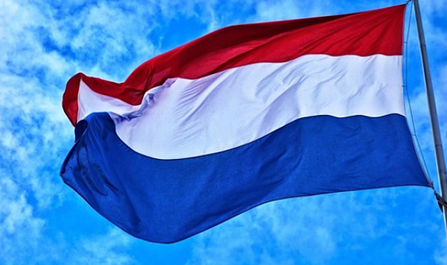 Hollanda’da Afganistan’daki görevi nedeniyle askere Liyakat Haçı verildi