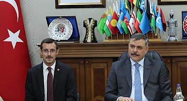 İçişleri Bakanı Çiftçi, Yenipazar ve Gölpazarı’nda temaslarda bulundu