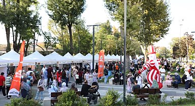 İnegöl Gastronomi Festivali’nin ikinci gününde çeşitli etkinlikler düzenlendi