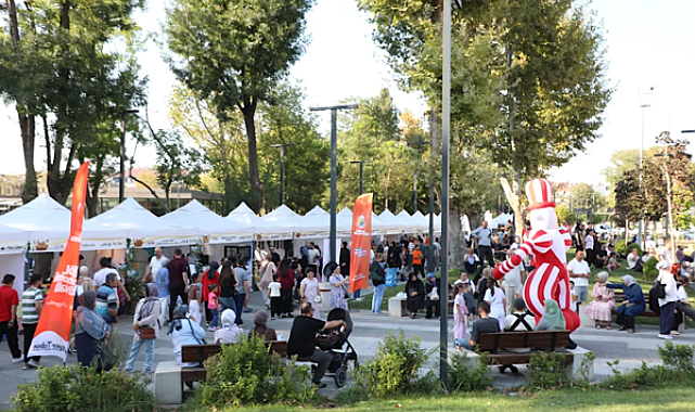 İnegöl Gastronomi Festivali’nin ikinci gününde çeşitli etkinlikler düzenlendi