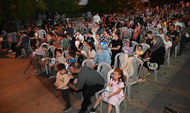 Isparta'da Yaz Akşamı Çocuk Sineması Mehmet Tönge Mahallesi'nde düzenlendi