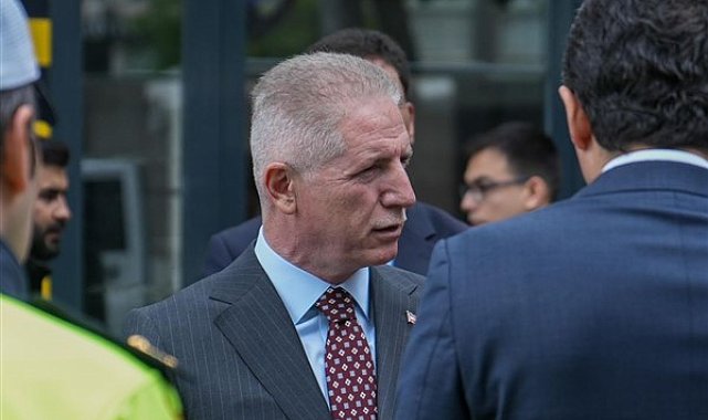 İstanbul Valisi Gül: TCG Akın, batan geminin enkazını tespit etti