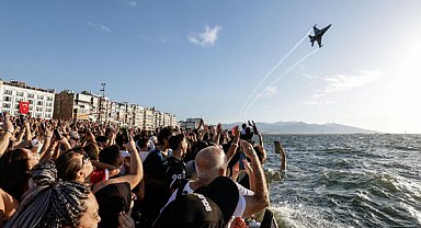İzmir’de 9 Eylül’ün 104. yıl dönümü etkinlikleri düzenlendi
