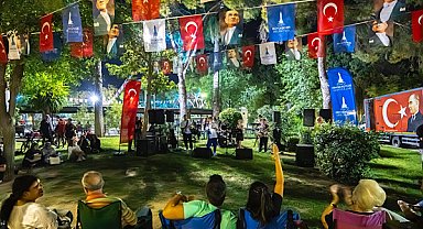 İzmir'de Alternatif Park Konserleri'nin ikinci durağı Bornova oldu
