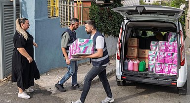 İzmir'de okullara her ay hijyen seti ulaştırılıyor