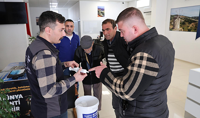 İzmir'de tarım ekipleri üreticilere saha desteği sağlıyor
