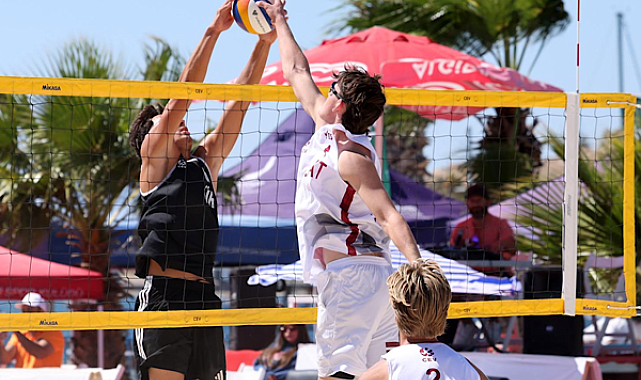 İzmir’de U18 Avrupa Plaj Voleybolu Şampiyonası başladı