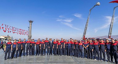 İzmir İtfaiyesi’nin belediyelere devrinin 103. yılı kutlandı