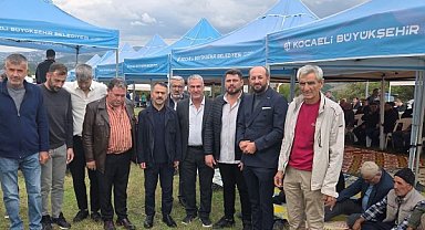 İzmit Emirhan Köyü’nde Mevlid ve Çocuk Şenliği düzenlendi