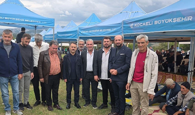 İzmit Emirhan Köyü’nde Mevlid ve Çocuk Şenliği düzenlendi