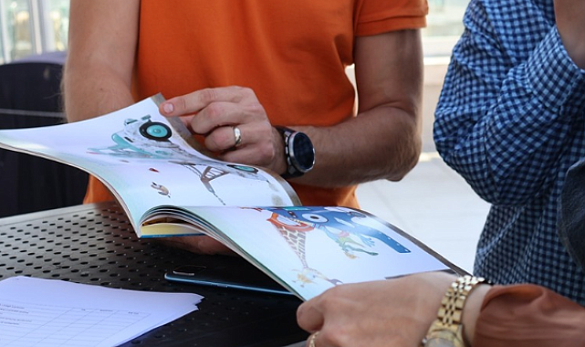 İzmit’te aileler ve çocuklar için kitap okuma atölyesi
