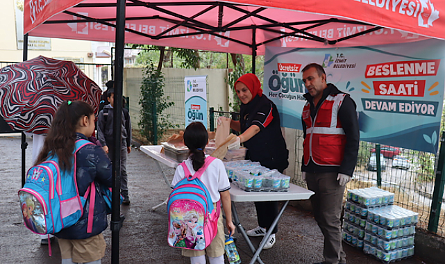 İzmit'te Beslenme Saati Projesi 3 okulda sürdürülüyor