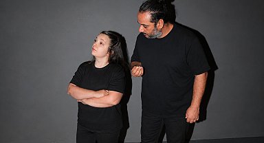 Karacabey Belediyesi Tiyatro Topluluğu, “Çok Tanıdık” oyunuyla sahneye çıkacak