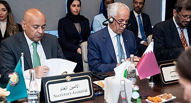 Katar ve Fransa, Körfez İşbirliği Konseyi toplantısında bir araya geldi