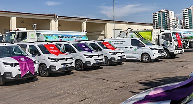 Kayapınar Belediyesi araç filosunu yeni araçlarla güçlendirdi