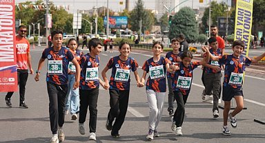 Kayseri’de 6. Uluslararası Yarı Maraton heyecanı başladı