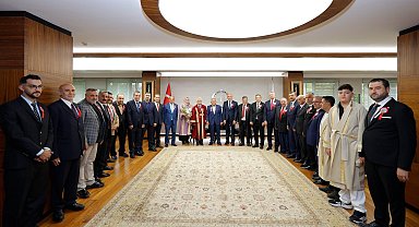 Kayseri’de yılın ahileri ve kutlama heyeti Başkan Büyükkılıç’ı ziyaret etti