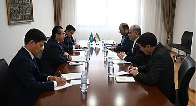 Kazakistan ve İran, ikili ilişkilerin geliştirilmesini görüştü