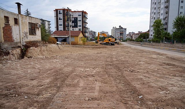 Kepez’de Gazi Mahallesi’nin ulaşım ve yaşam alanları yenileniyor