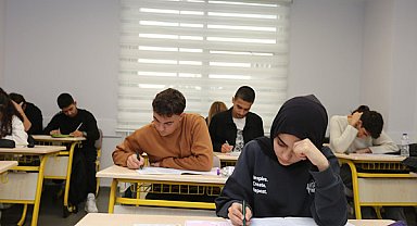 Kepez'de YKS ve LGS sonuçlarında öğrencilerden başarı