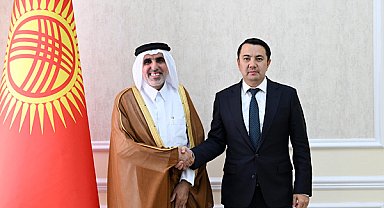 Kırgızistan Yüksek Konseyi Başkanı Mamataliev, Katar Büyükelçisi ile görüştü
