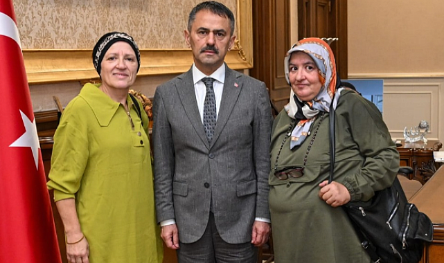Kocaeli Valisi Aktaş’a engelli derneklerinden ziyaret