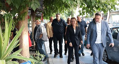 Konak'ta komşu buluşması: Başkan Mutlu, Mehmet Ali Akman'da talepleri dinledi