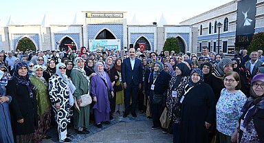 Konya’da “Hatırdan Hatıraya Kültür Turları”na 10 bin emekli katıldı