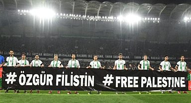 Konya’da Konyaspor ile Filistin Milli Takımı dostluk maçında karşılaştı