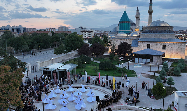 Konya Mistik Müzik Festivali ikinci gününde konser ve söyleşilerle devam etti