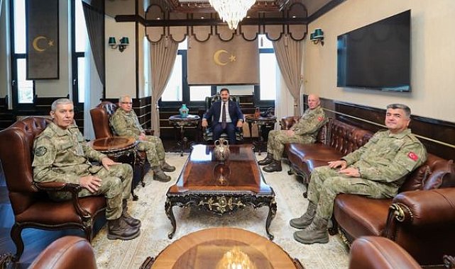Korgeneral Kurumahmut’tan Vali Masatlı’ya ziyaret