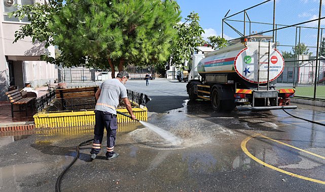Küçükçekmece'de okullar yeni eğitim yılına hazırlandı