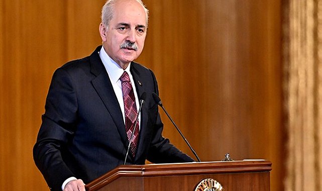 Kurtulmuş, Hacı Bektaş-ı Veli’nin türbesini ziyaret etti