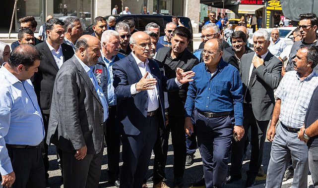 Malatya’da Kışla-Akpınar Kavşağı ve bağlantı yolları trafiğe açıldı