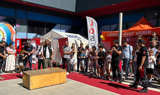 Maltepe’de çocuk şenliğinde afet farkındalığı çalışması