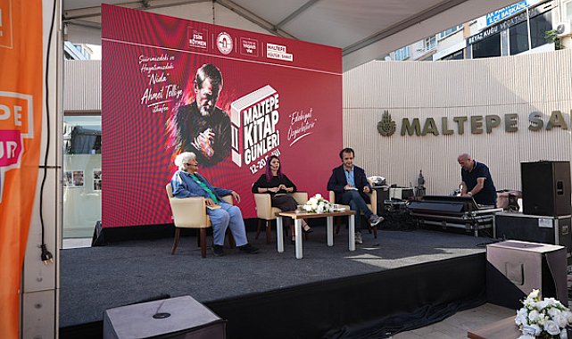 Maltepe Kitap Fuarı'nda ikinci gün etkinliklerle devam etti