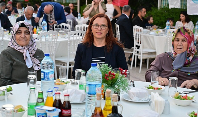 Manisa Büyükşehir Belediyesi gaziler ve şehit aileleriyle buluştu
