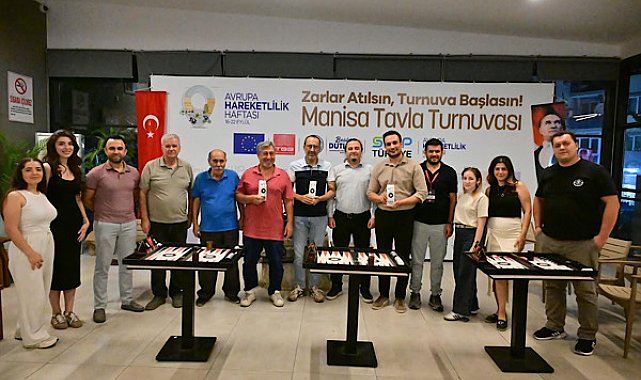 Manisa’da Avrupa Hareketlilik Haftası kapsamında tavla turnuvası düzenlendi