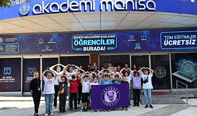 Manisa’da gençlere robotik ve mühendislik eğitimi