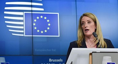 Metsola çocukluk kanserine dikkat çekti