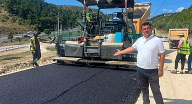 Mudanya’da 1,1 kilometrelik yolda asfalt çalışması başladı