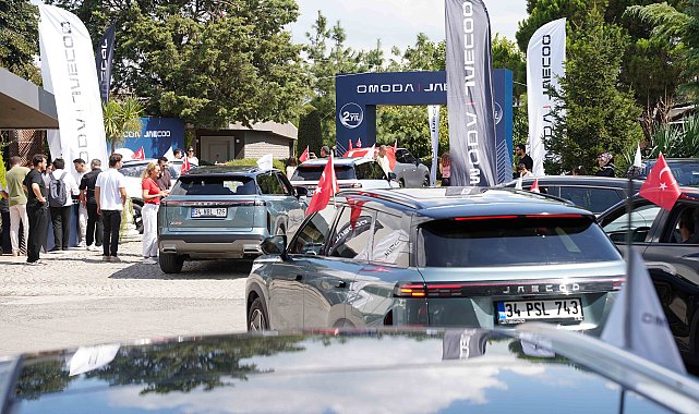 OMODA JAECOO Türkiye’deki ikinci yılını 30 Ağustos Zafer Bayramı’na özel konvoyla kutladı
