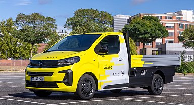 Opel Vivaro Kamyonet: Dizel motoruyla pratik, güçlü ve çok yönlü