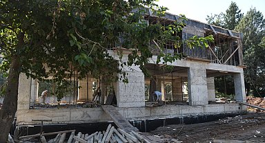 Osmaniye’de Mezarlıklar Müdürlüğü için yeni hizmet binası yapılıyor