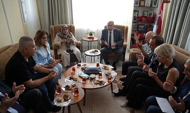 Özdağ, şehit Cihan Öden’in babası Cemal Öden’i ziyaret etti
