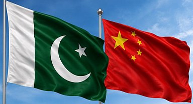 Pakistan Başbakanı Şerif, Çin’in küresel girişimlerine övgüde bulundu