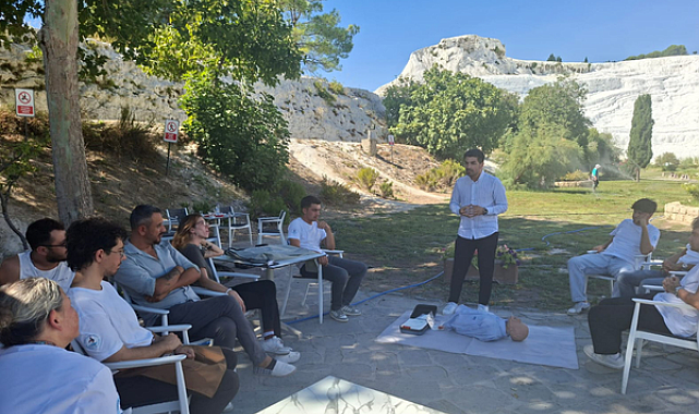 Pamukkale Belediyesi personeline OED ve temel yaşam desteği eğitimi