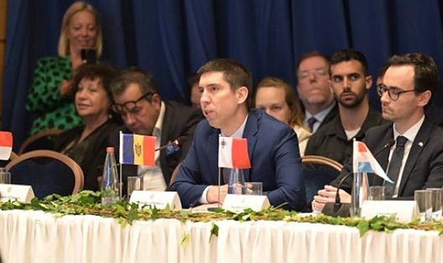 Popșoi: Rusya Ukrayna’ya yönelik saldırılarını sürdürüyor